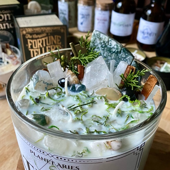 Athena Goddess of Wisdom Crystal Candle - Picture 4 of 4